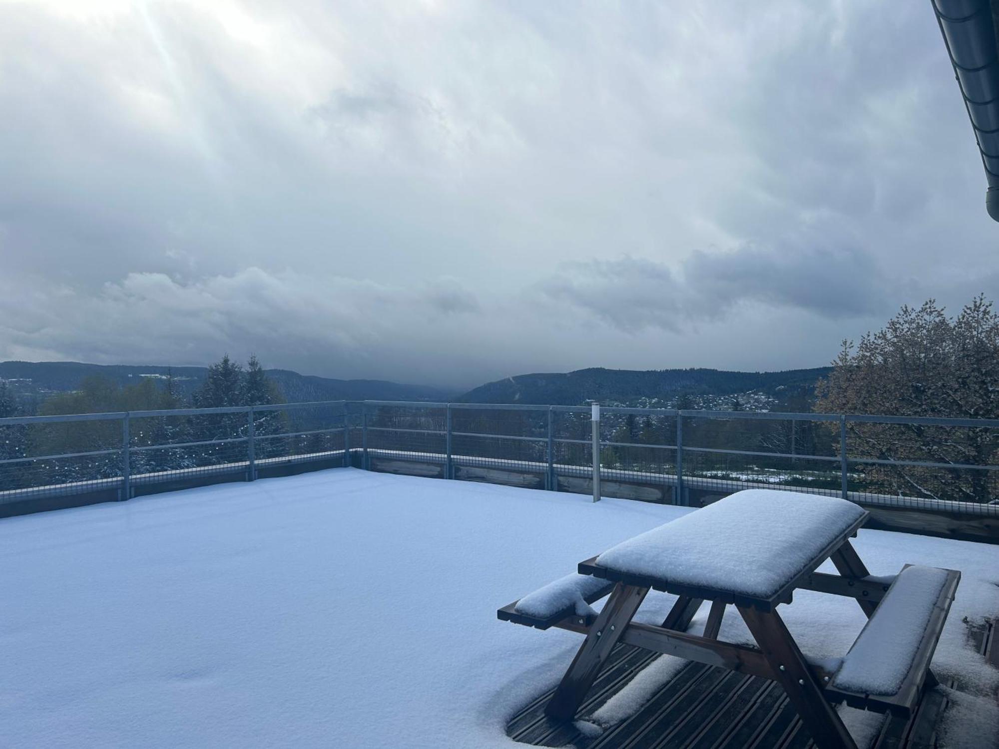Appartement Sur Les Hauteurs De Gerardmer Exterior photo